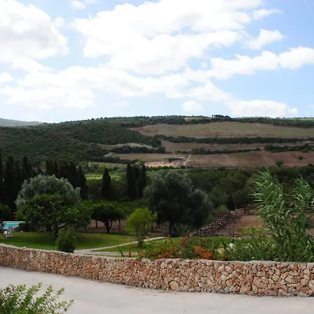Agriturismo Silis Farm stay *